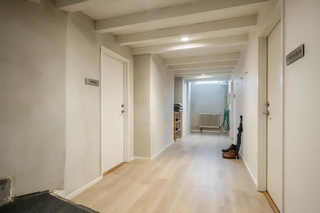 k llarrenovering med nya f rr d och ytskikt i vasastan
